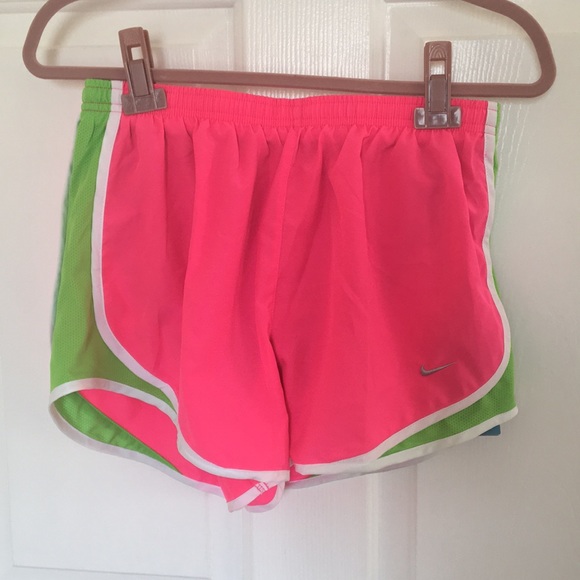 Nike Running Shorts - Picture 1 of 5